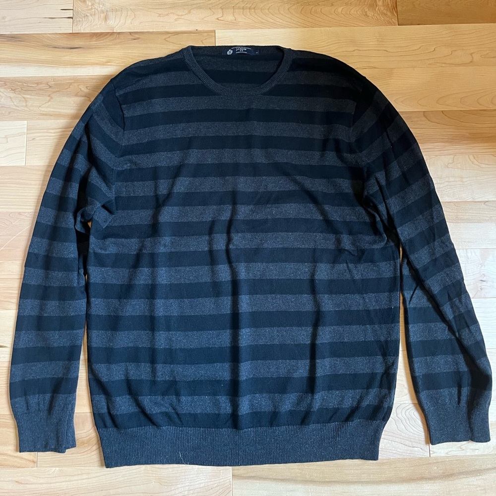 Men’s large JCrew striped sweater